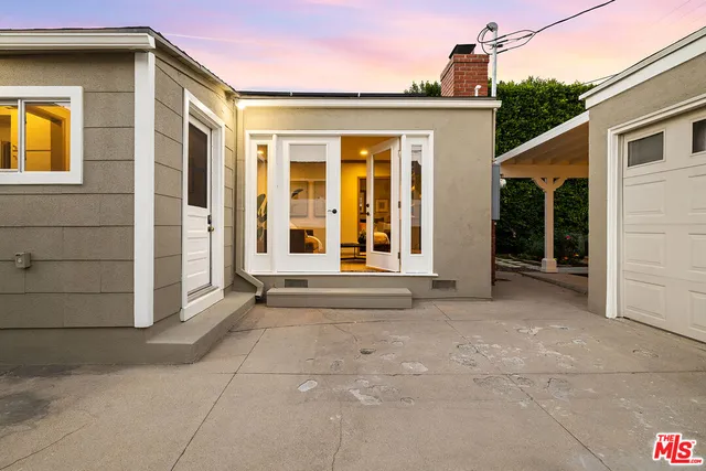 $1,249,000 | 644 North Screenland Drive, Burbank, CA 91505