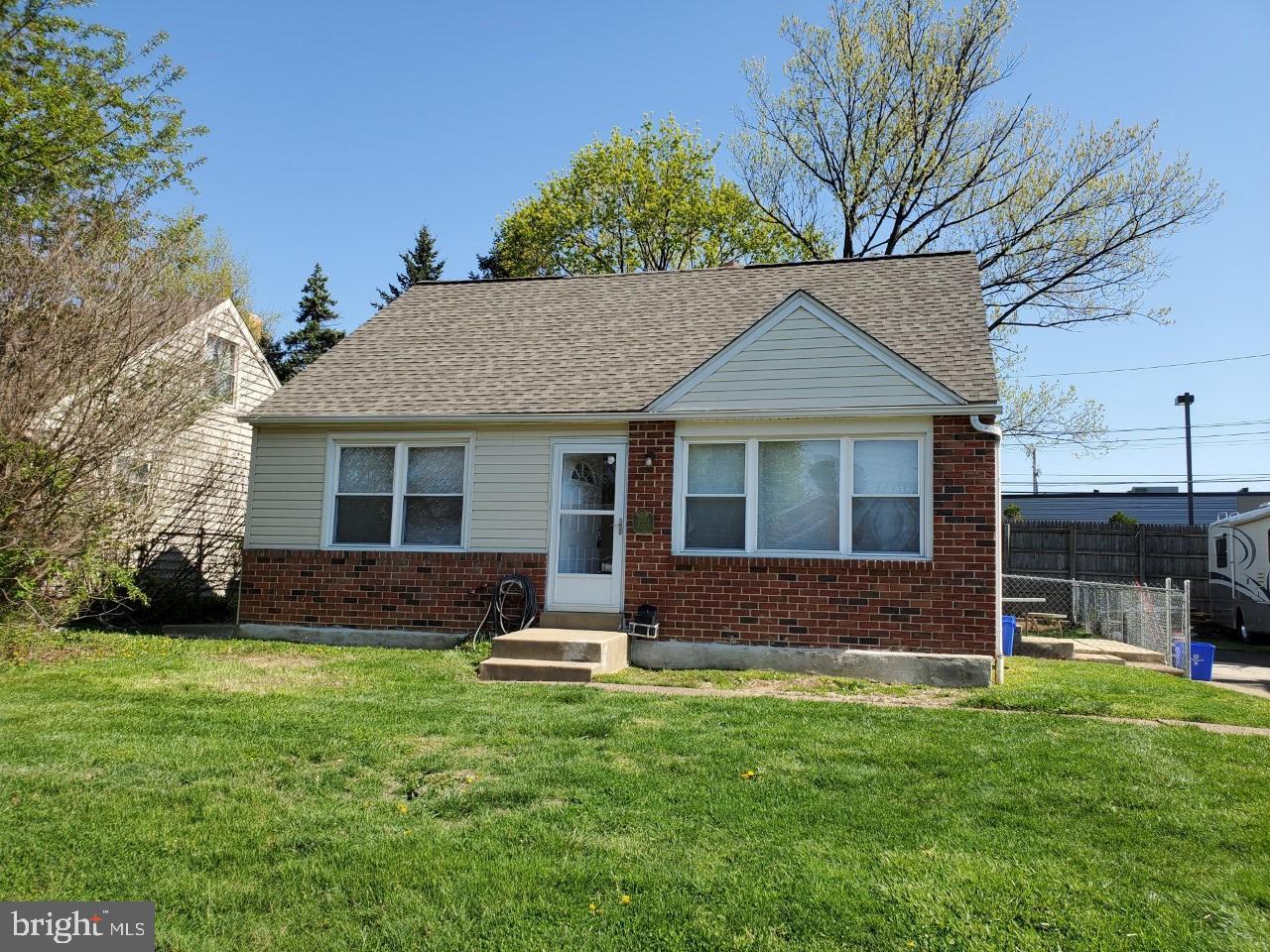 3223 Primrose Road Philadelphia, PA 19114 - Photo 1 of 18 Gallery Image 1