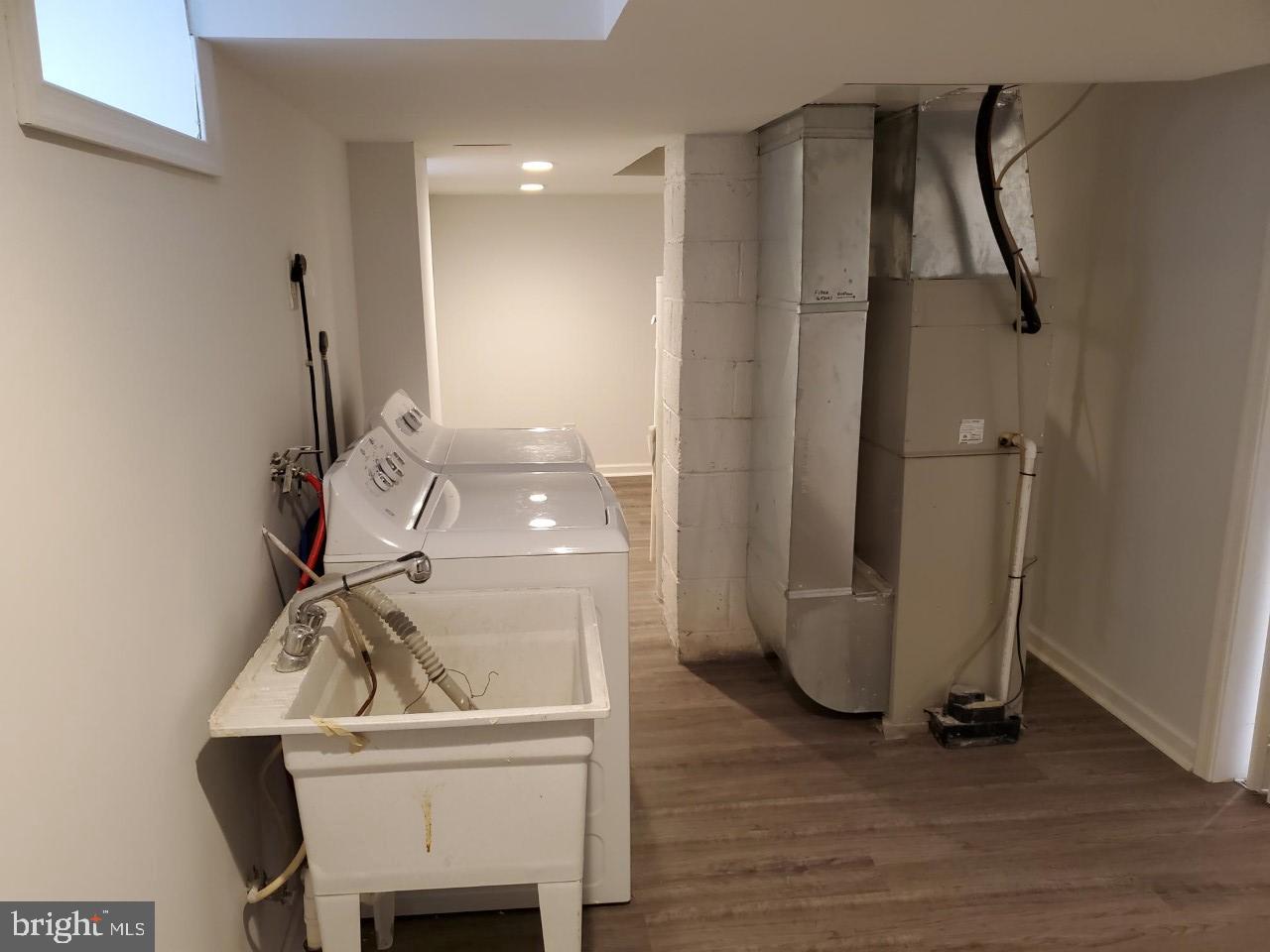 3223 Primrose Road Philadelphia, PA 19114 - Photo 2 of 18 Gallery Image 2