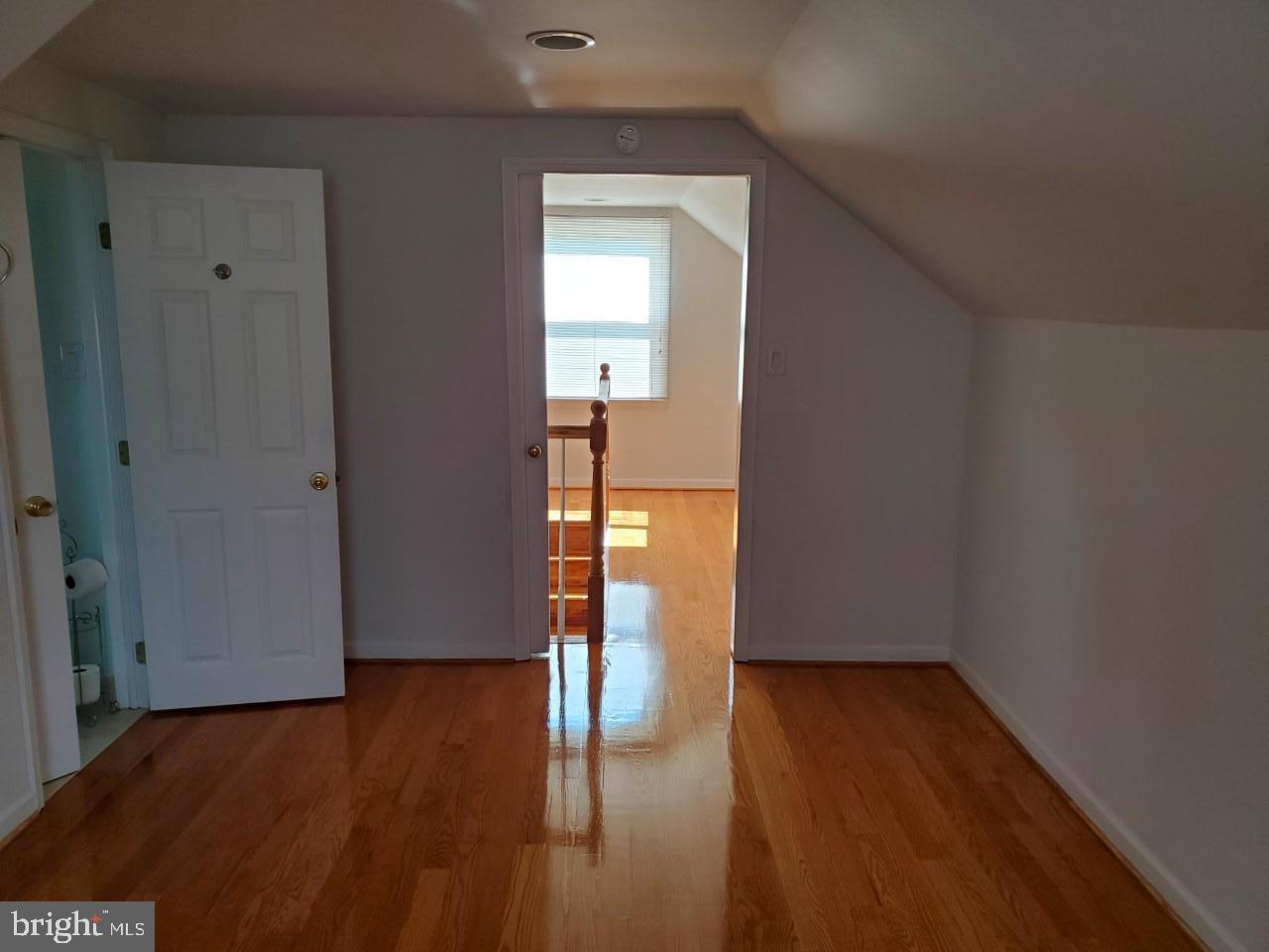 3223 Primrose Road Philadelphia, PA 19114 - Photo 14 of 18 Gallery Image 14