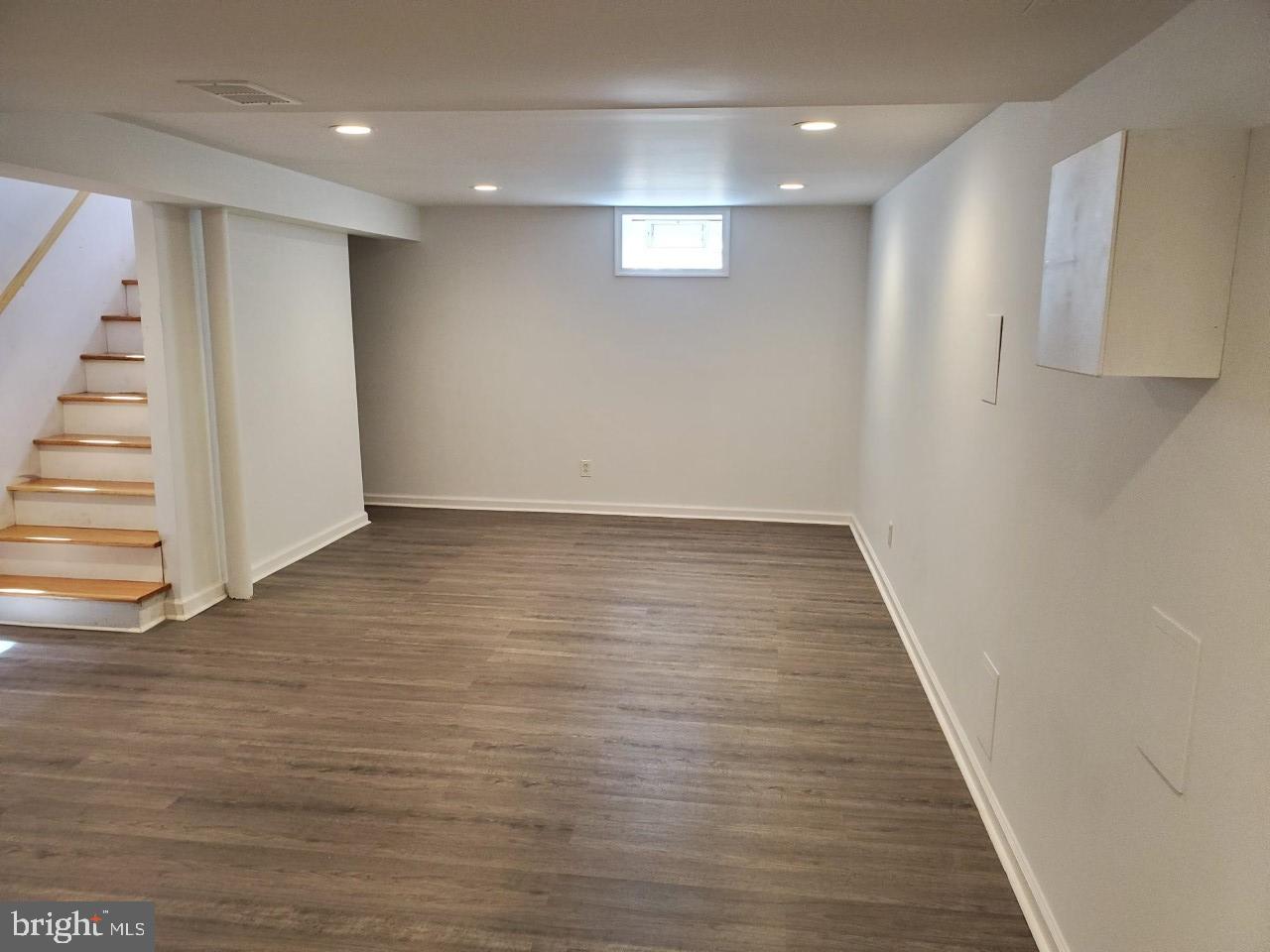 3223 Primrose Road Philadelphia, PA 19114 - Photo 3 of 18 Gallery Image 3