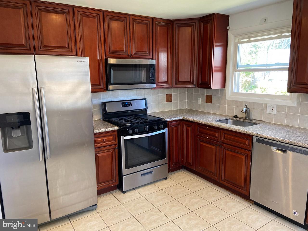 3223 Primrose Road Philadelphia, PA 19114 - Photo 9 of 18 Gallery Image 9