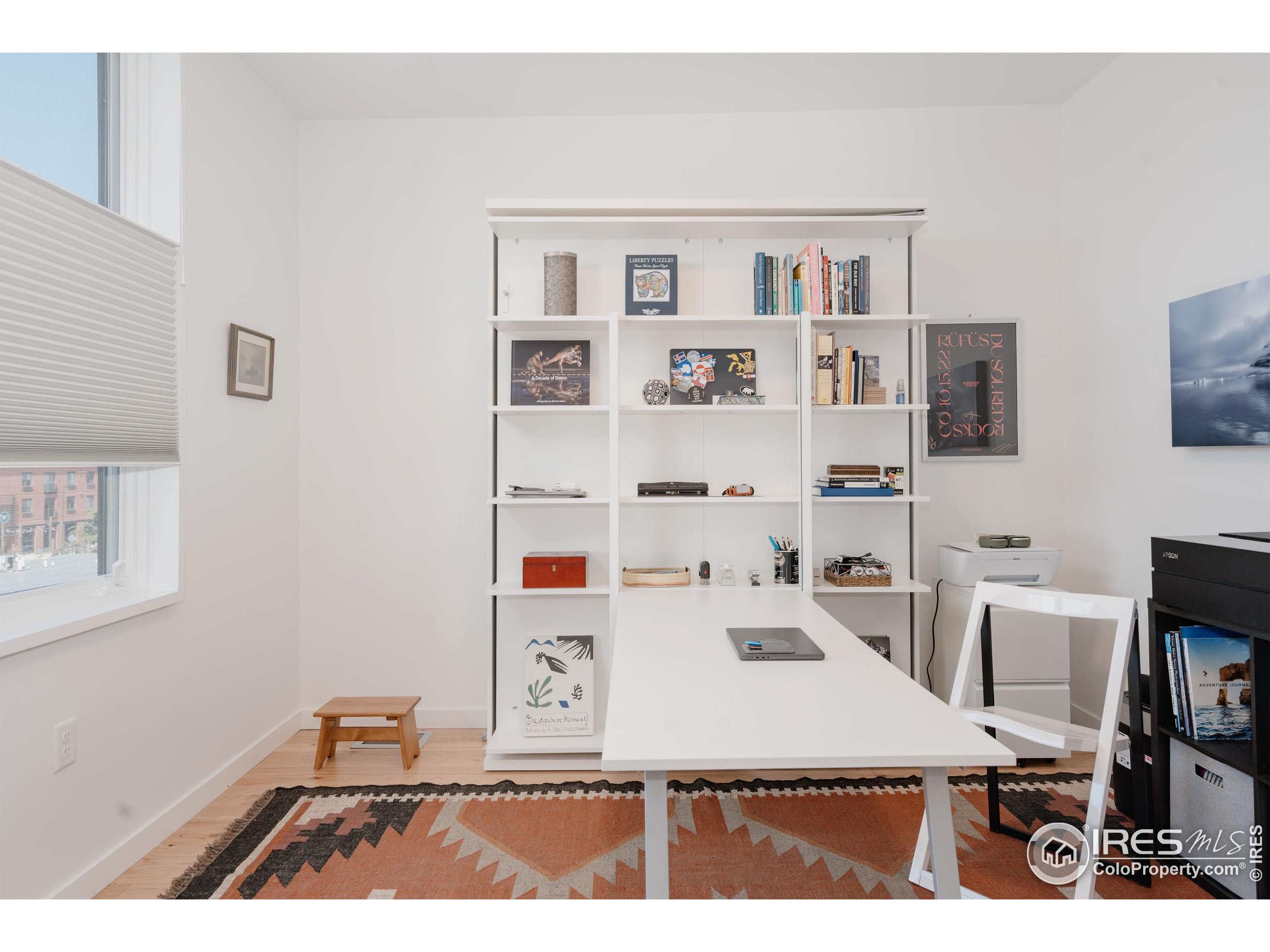 401 Linden Street, Unit 3336 Fort Collins, CO 80524 - Photo 20 of 38 a view of a workspace with furniture