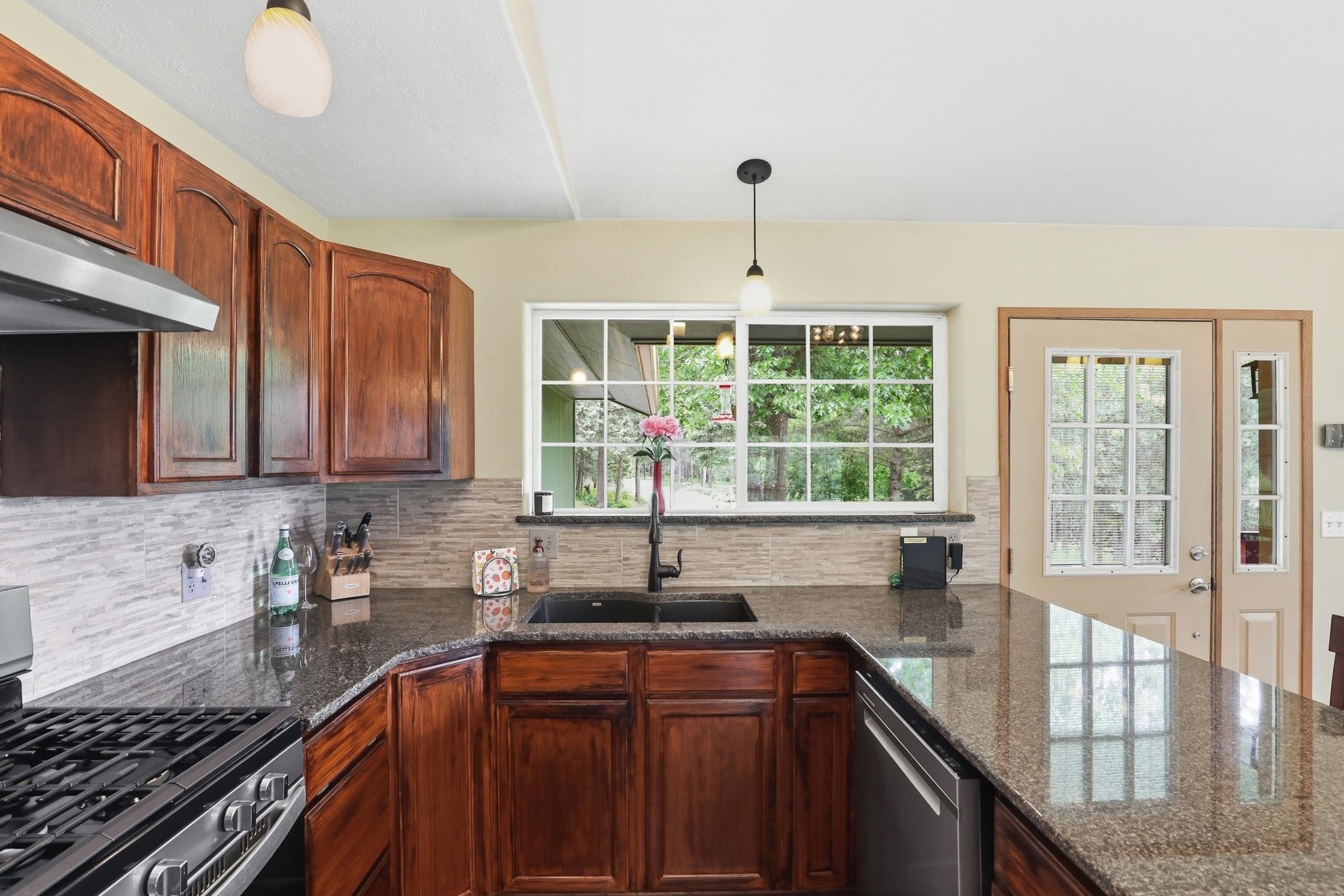 8766 West Barrett Drive Rathdrum, ID 83858 - Photo 15 of 44