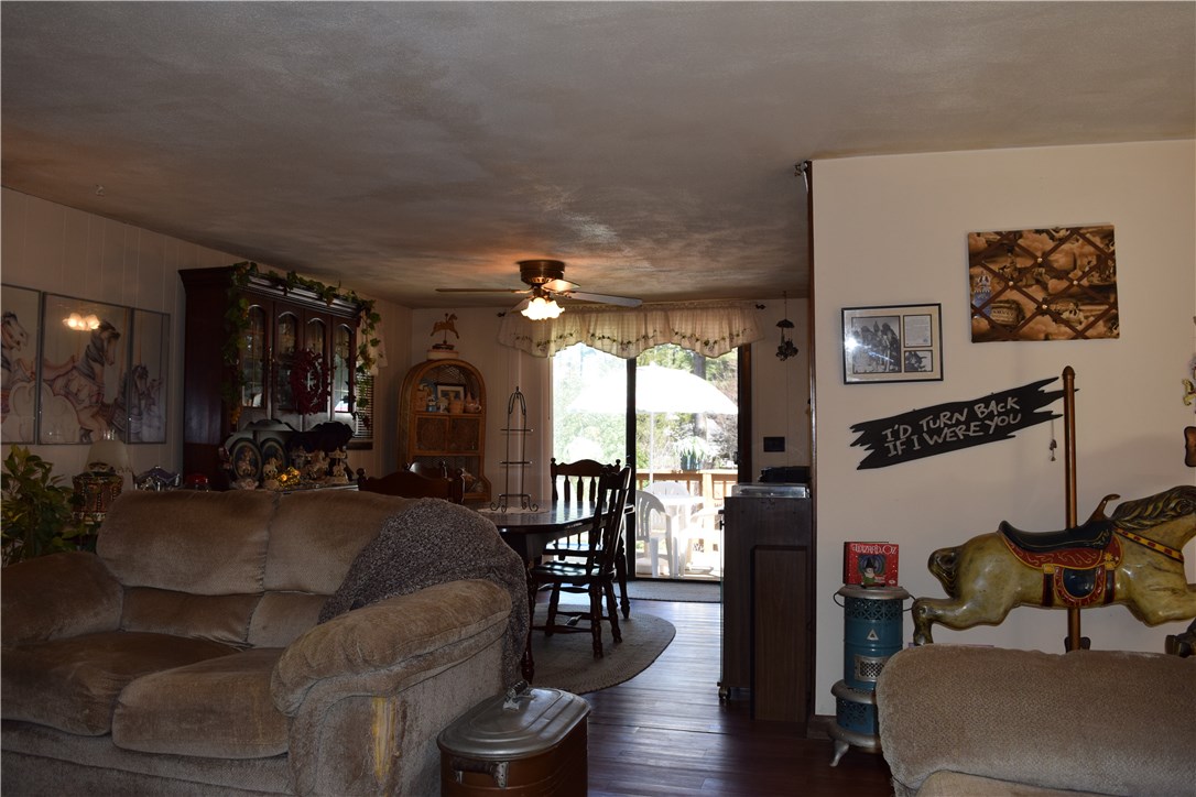 7 Magnolia Lane Coventry, RI 02816 - Photo 11 of 40