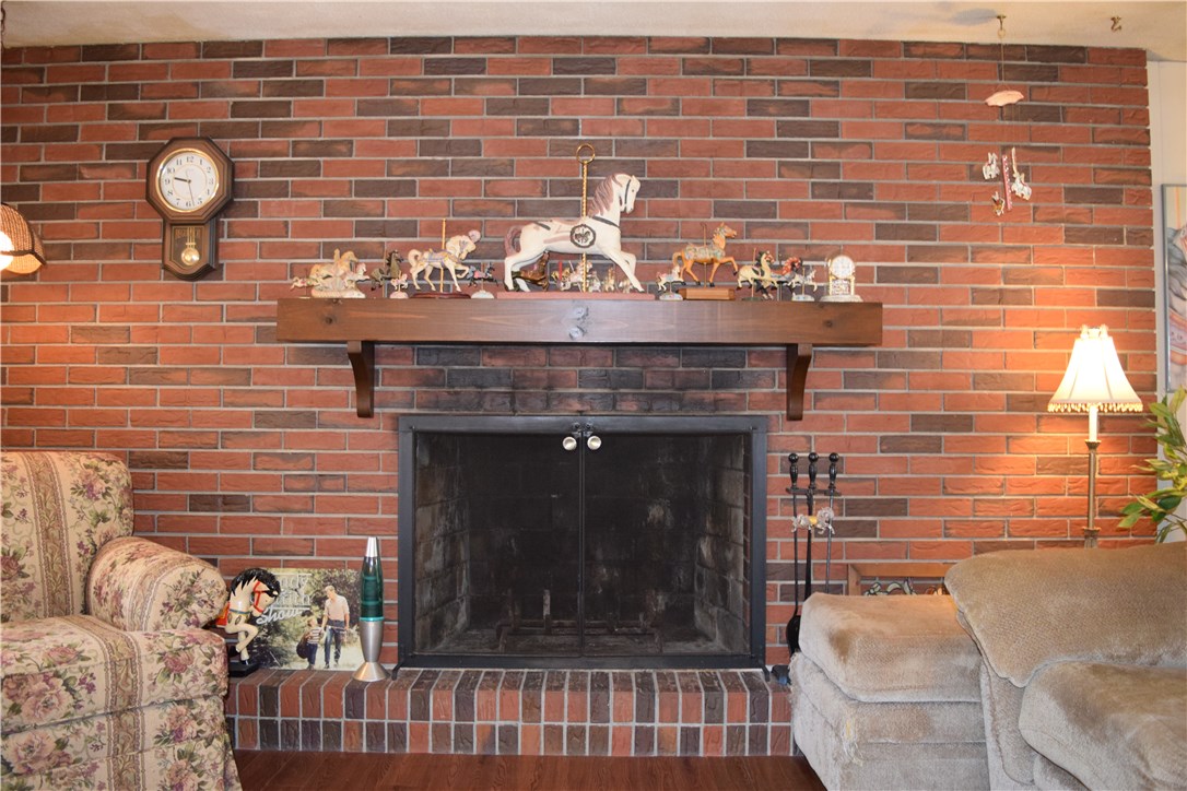 7 Magnolia Lane Coventry, RI 02816 - Photo 12 of 40