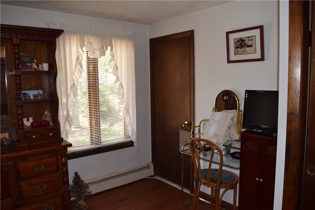 7 Magnolia Lane Coventry, RI 02816 - Photo 25 of 40