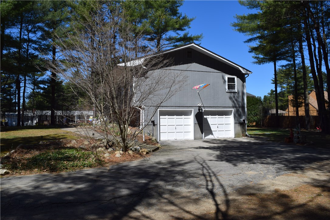 7 Magnolia Lane Coventry, RI 02816 - Photo 6 of 40