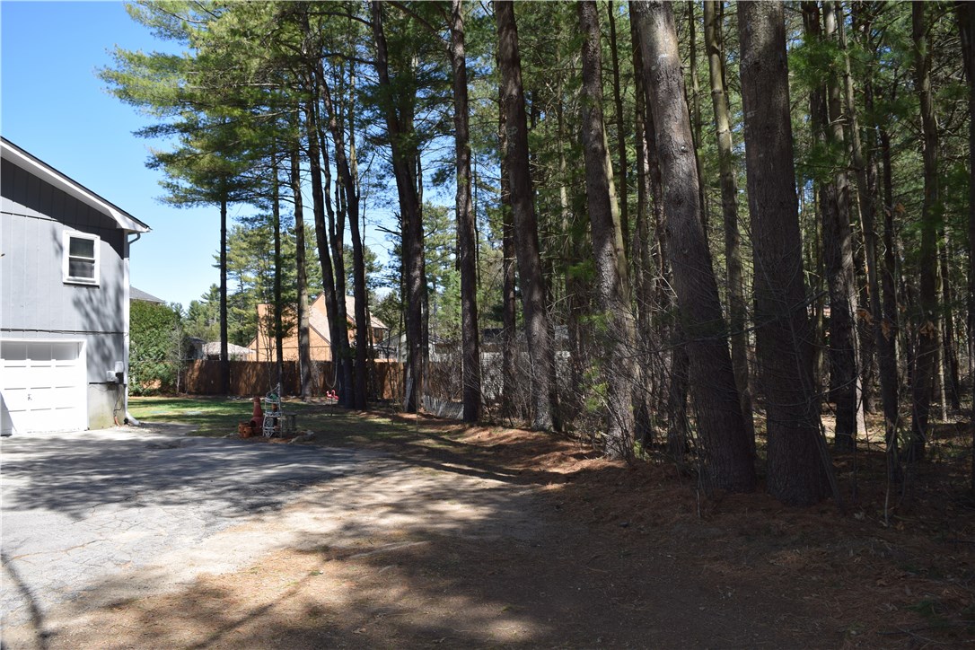 7 Magnolia Lane Coventry, RI 02816 - Photo 7 of 40