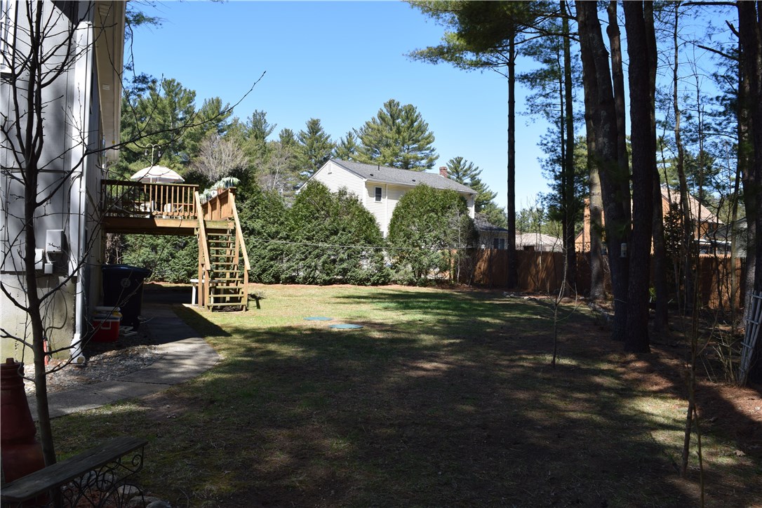 7 Magnolia Lane Coventry, RI 02816 - Photo 8 of 40