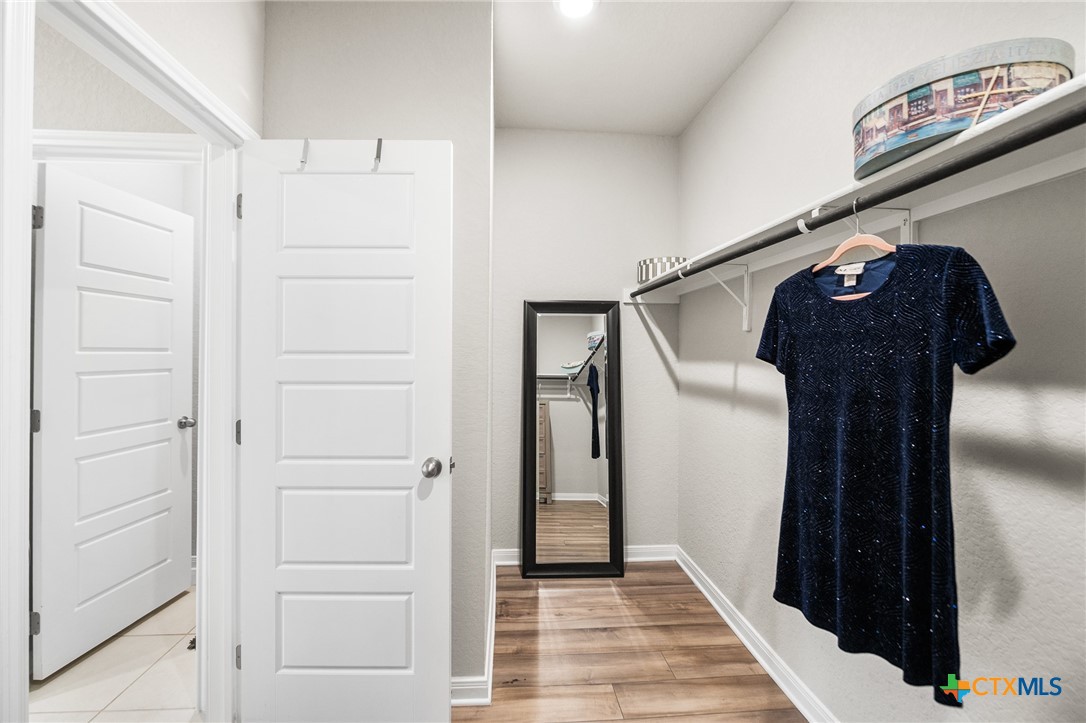 232 Colebrook Way Cibolo, TX 78108 - Photo 23 of 42 a view of walk in closet