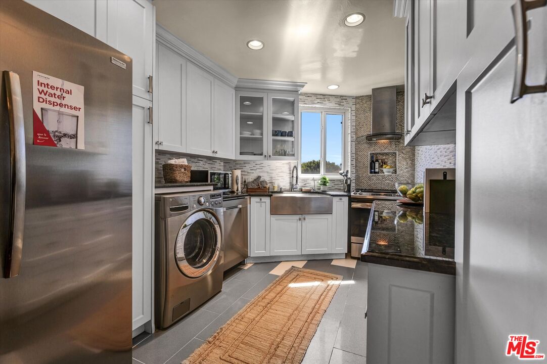 11670 Sunset Boulevard, Unit 303 Los Angeles, CA 90049 - Photo 2 of 32