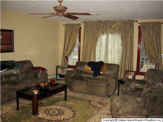 127 Foster Road Staten Island, NY 10309 - Photo 2 of 9 Additional Photo