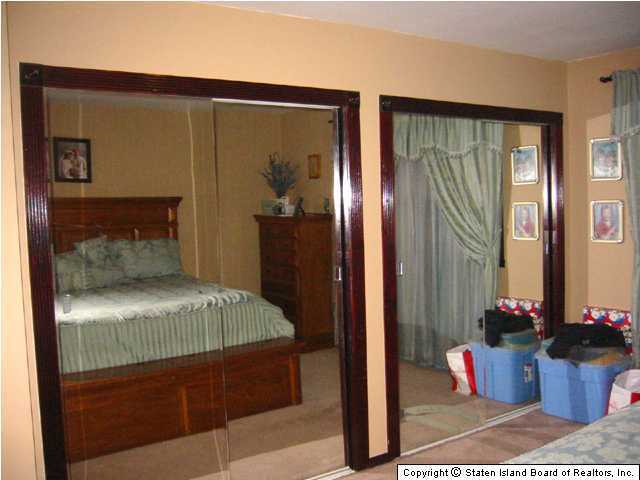 127 Foster Road Staten Island, NY 10309 - Photo 6 of 9 Additional Photo