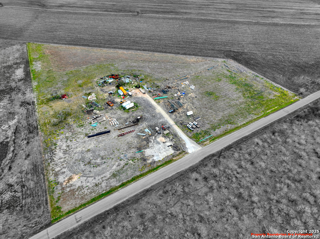 3184 Youngsford Road New Braunfels, TX 78130 - Photo 2 of 17 a view of a garden from a window