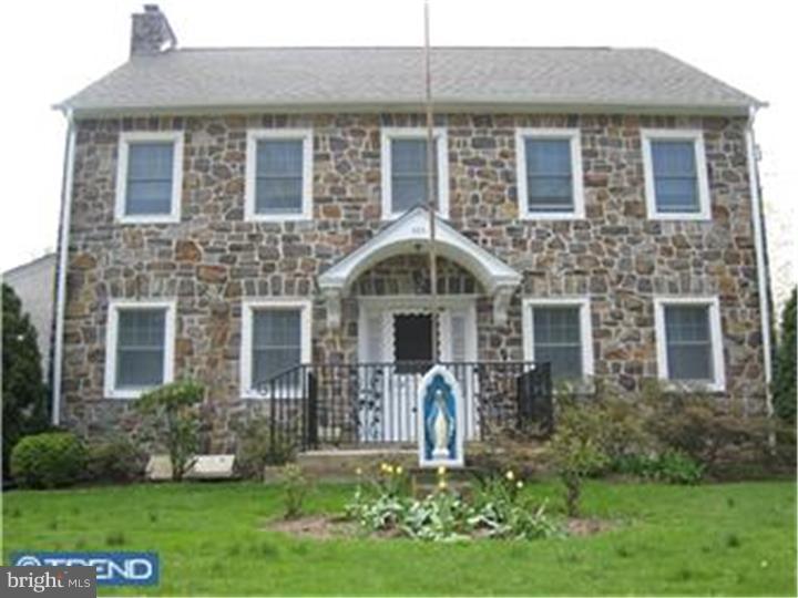 385 Sugartown Road Wayne, PA 19087 - Photo 1 of 13