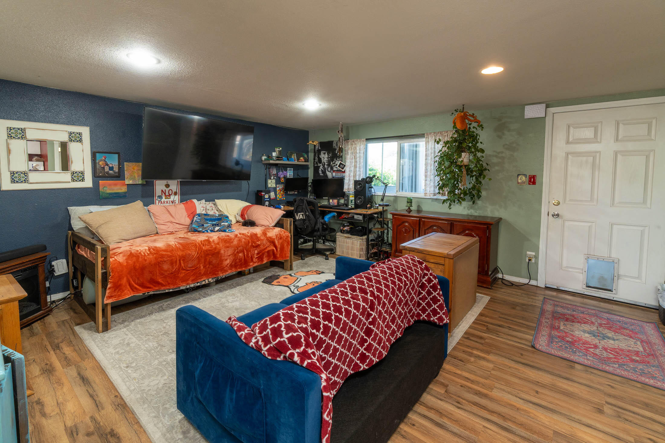 1808 Southwest Kalama Avenue Redmond, OR 97756 - Photo 19 of 22 1808 SW Kalama Ave_0079