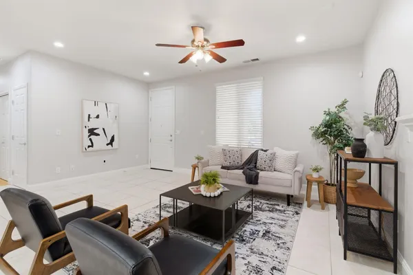 $674,500 | 349 West Las Brisas Drive, Mountain House, CA 95391