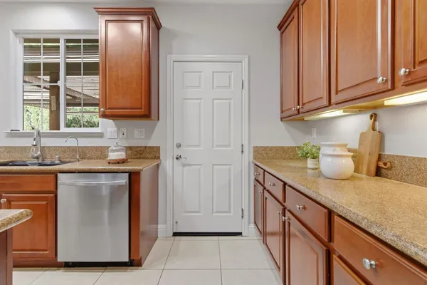 $674,500 | 349 West Las Brisas Drive, Mountain House, CA 95391