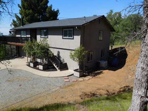 $425,000 | 4577 Madreselva Street, La Grange, CA 95329