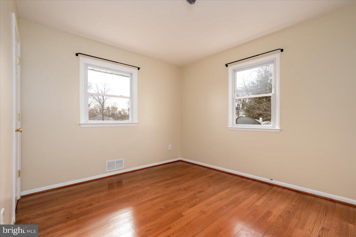 1848 Ridgewick Road Glen Burnie, MD 21061 - Photo 21 of 36 Bedroom 3