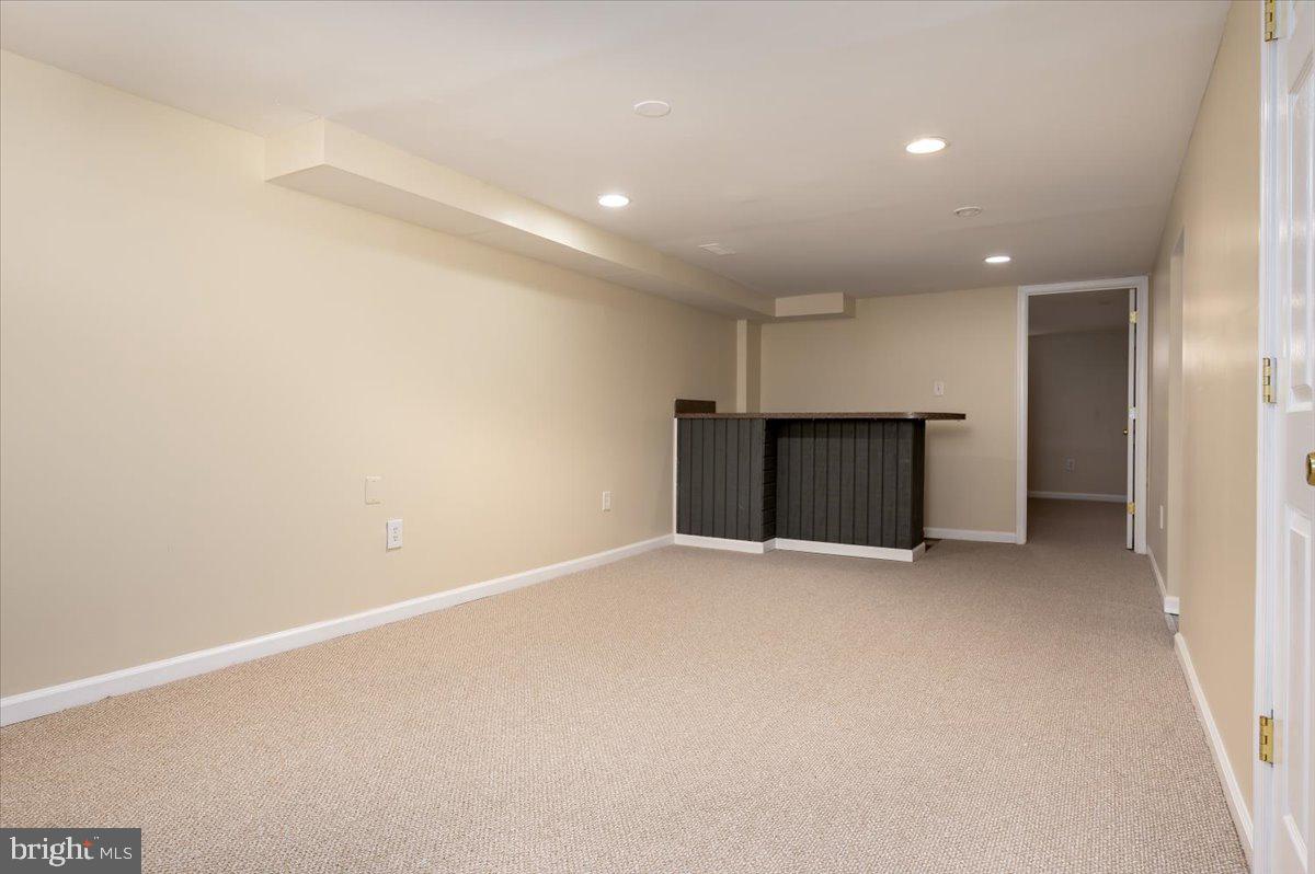 1848 Ridgewick Road Glen Burnie, MD 21061 - Photo 22 of 36 Basement Bar