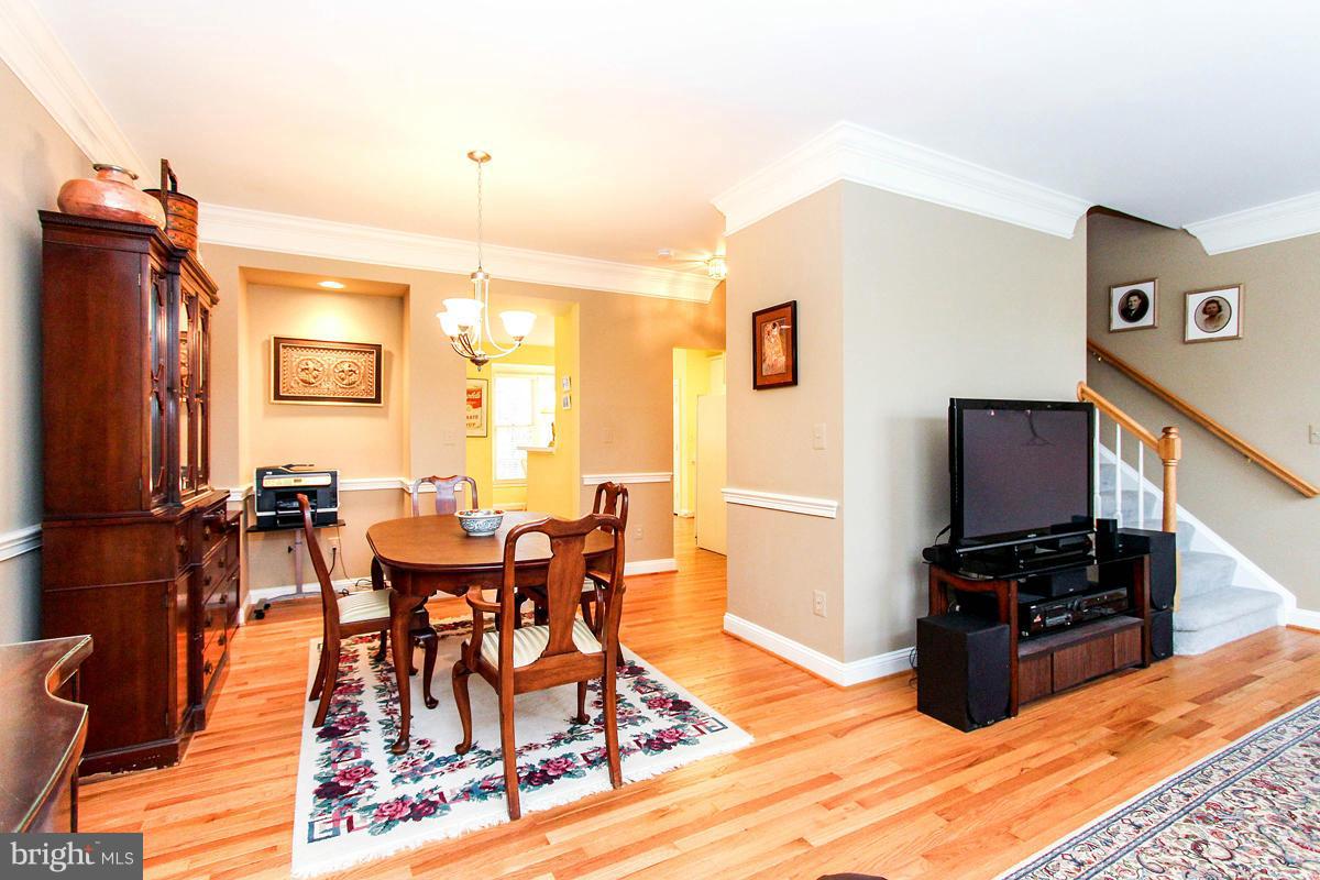 1364 Sundial Drive Reston, VA 20194 - Photo 14 of 30 Dining Room