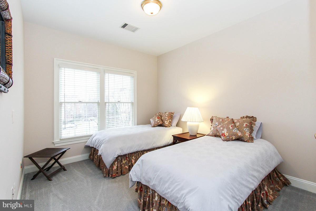 1364 Sundial Drive Reston, VA 20194 - Photo 26 of 30 Bedroom