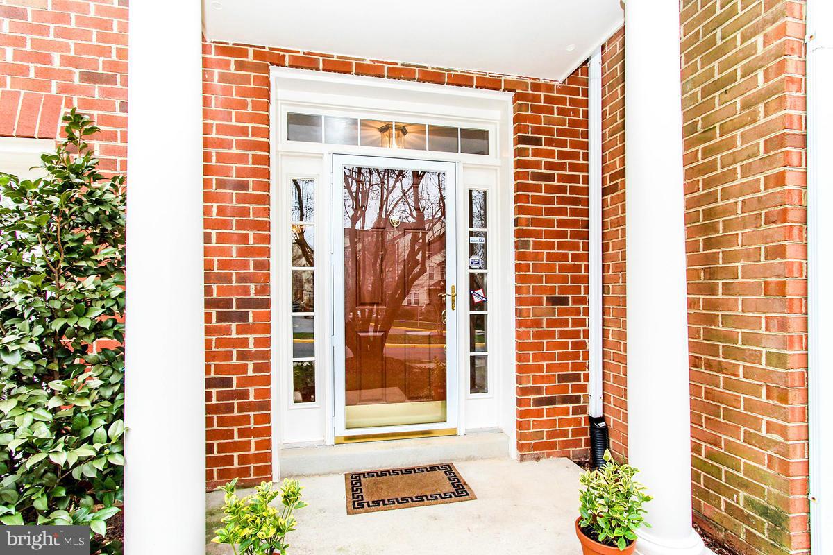 1364 Sundial Drive Reston, VA 20194 - Photo 3 of 30 Exterior (Front)