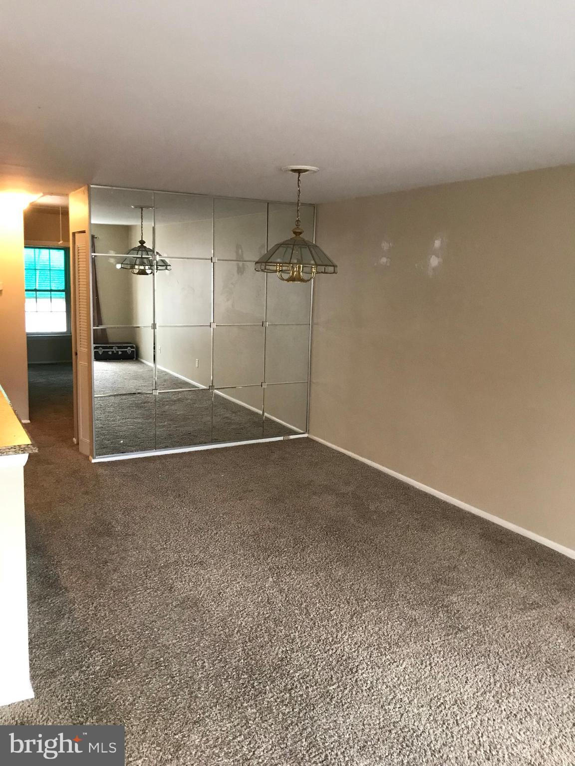 205 Greendale Road Philadelphia, PA 19154 - Photo 15 of 32