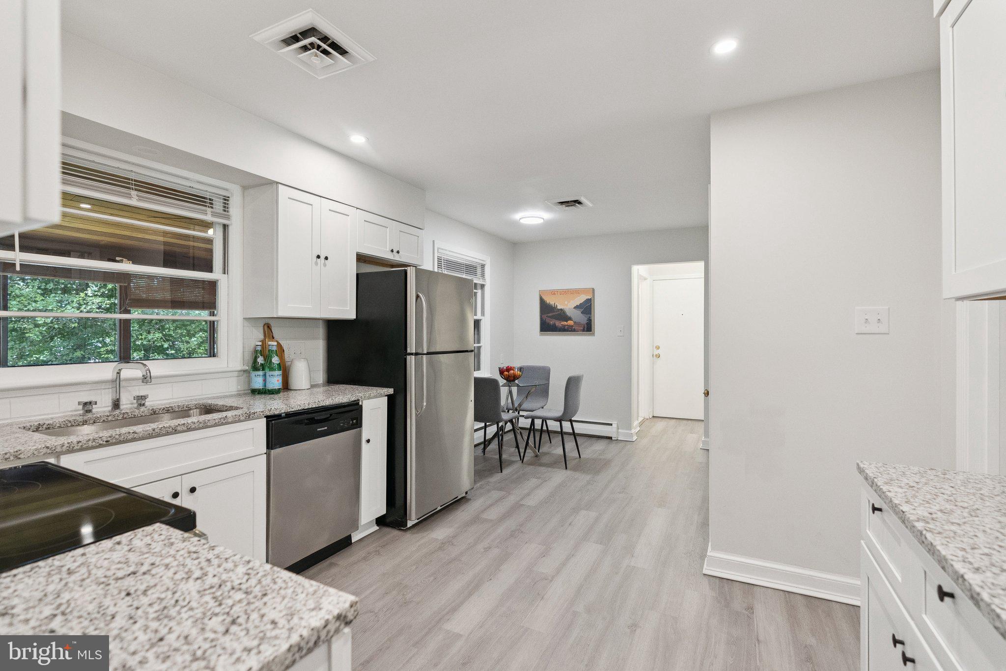 111 Marine Terrace Silver Spring, MD 20905 - Photo 14 of 40