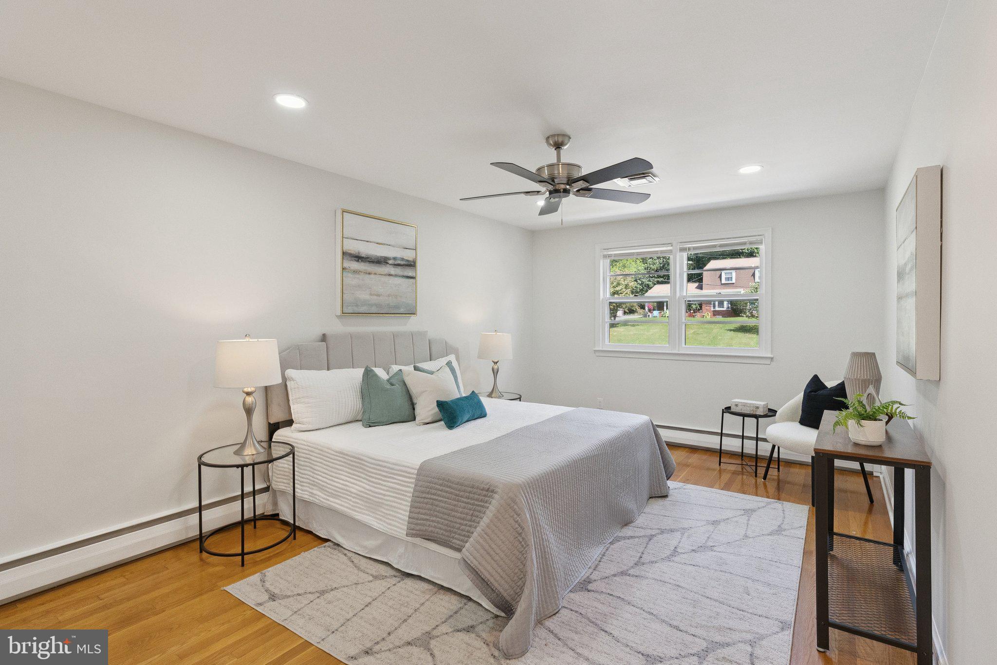 111 Marine Terrace Silver Spring, MD 20905 - Photo 21 of 40 Primary Suite