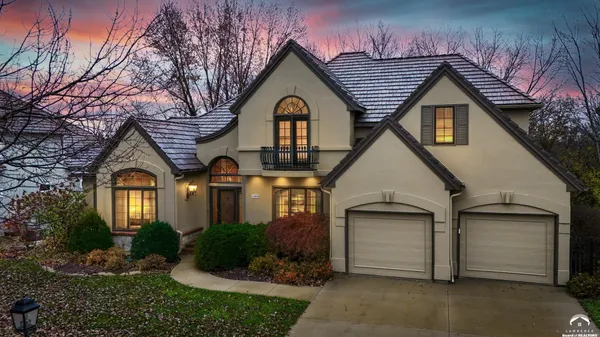 $799,900 | 1604 Bob White Drive, Lawrence, KS 66047