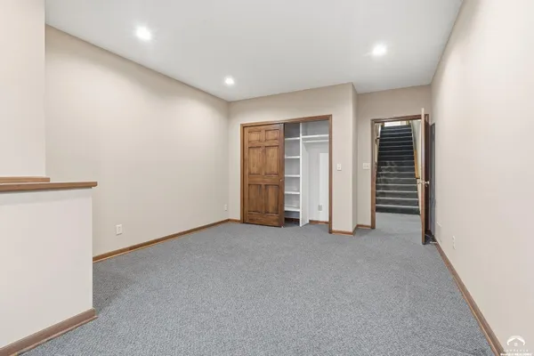 $799,900 | 1604 Bob White Drive, Lawrence, KS 66047