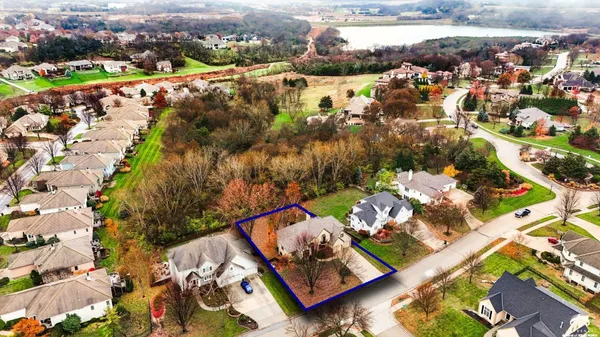 $799,900 | 1604 Bob White Drive, Lawrence, KS 66047