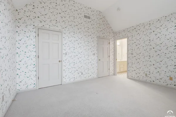 $799,900 | 1604 Bob White Drive, Lawrence, KS 66047