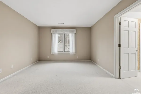 $799,900 | 1604 Bob White Drive, Lawrence, KS 66047