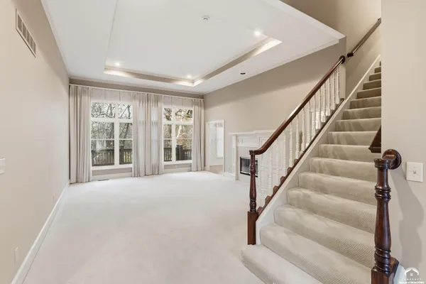 $799,900 | 1604 Bob White Drive, Lawrence, KS 66047