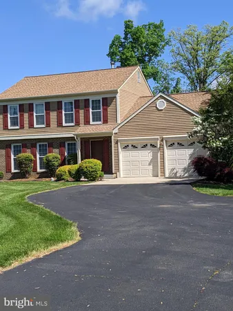 $900,000 | 8609 Aqueduct Road, Potomac, MD 20854