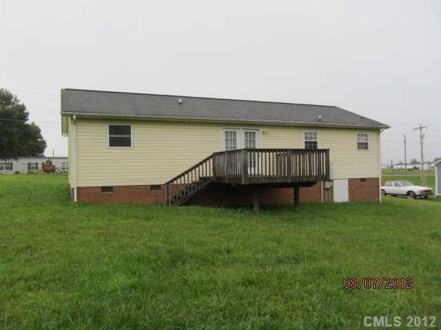 1819 Stoney Point Road Shelby, NC 28150 - Photo 2 of 12 Gallery Image 2
