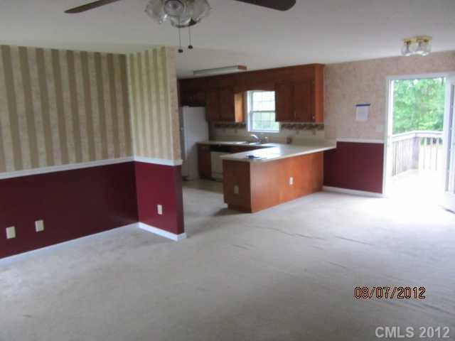 1819 Stoney Point Road Shelby, NC 28150 - Photo 4 of 12 Gallery Image 4