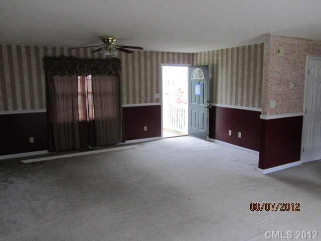 1819 Stoney Point Road Shelby, NC 28150 - Photo 5 of 12 Gallery Image 5