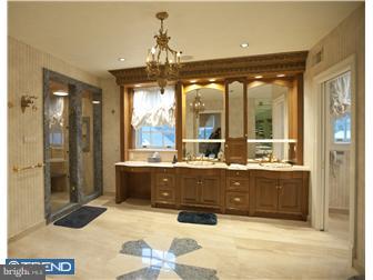 75 Crestline Road Wayne, PA 19087 - Photo 11 of 12 Bathroom