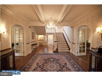 75 Crestline Road Wayne, PA 19087 - Photo 4 of 12 Foyer