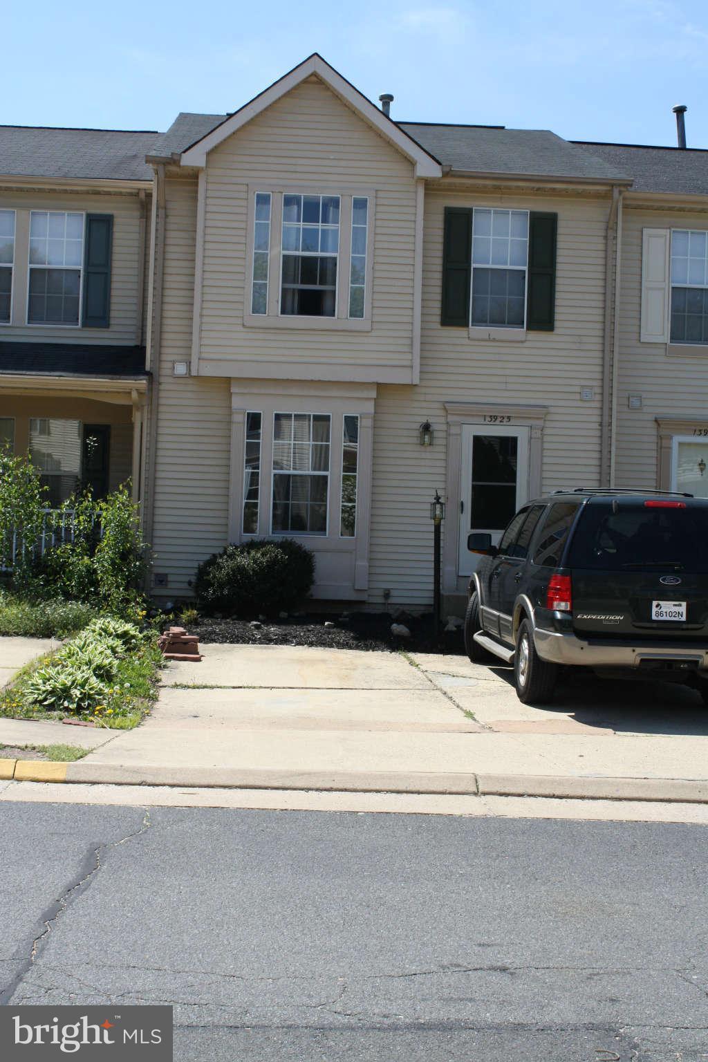 13925 Winding Ridge Lane Centreville, VA 20121 - Photo 1 of 2 Exterior (Front)