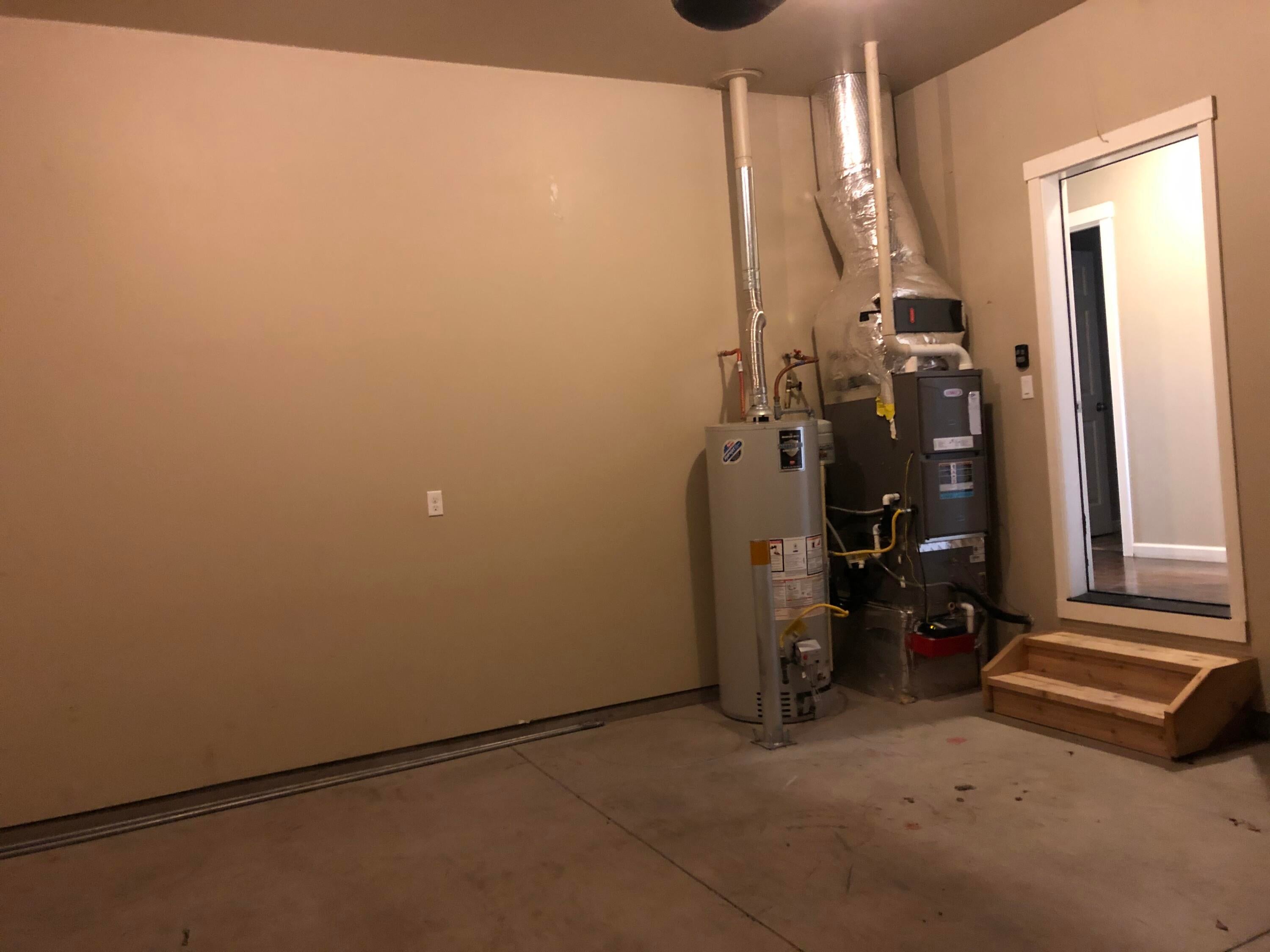 682 Southeast Reed Market Road Bend, OR 97702 - Photo 13 of 16 finished garage