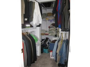 1601 Allison Road Piney Flats, TN 37686 - Photo 19 of 24 LRG MBR WALKIN CLOSET ALCOVE