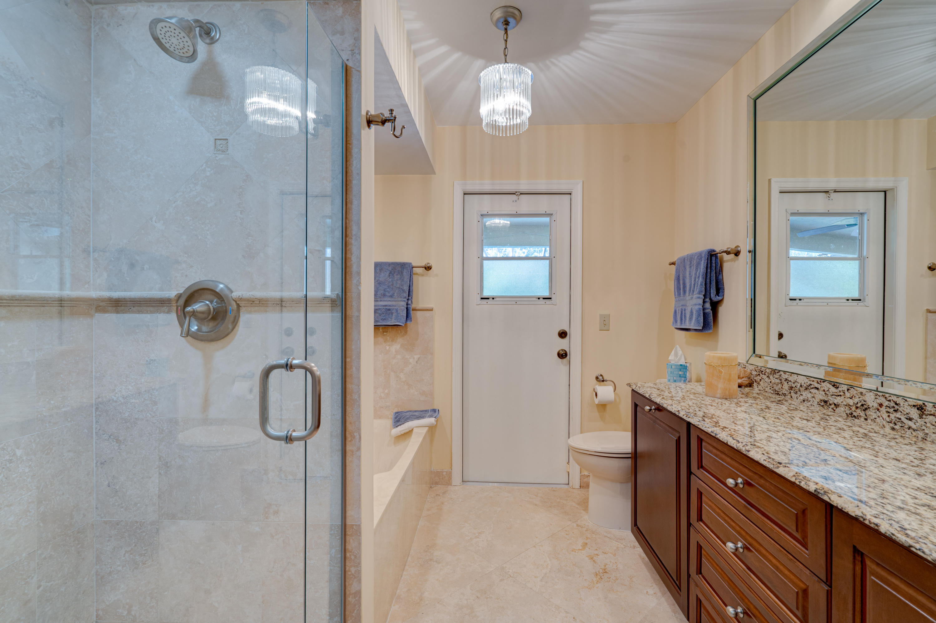 2713 Northwest 29th Avenue Boca Raton, FL 33434 - Photo 34 of 49 MASTER BATH 2