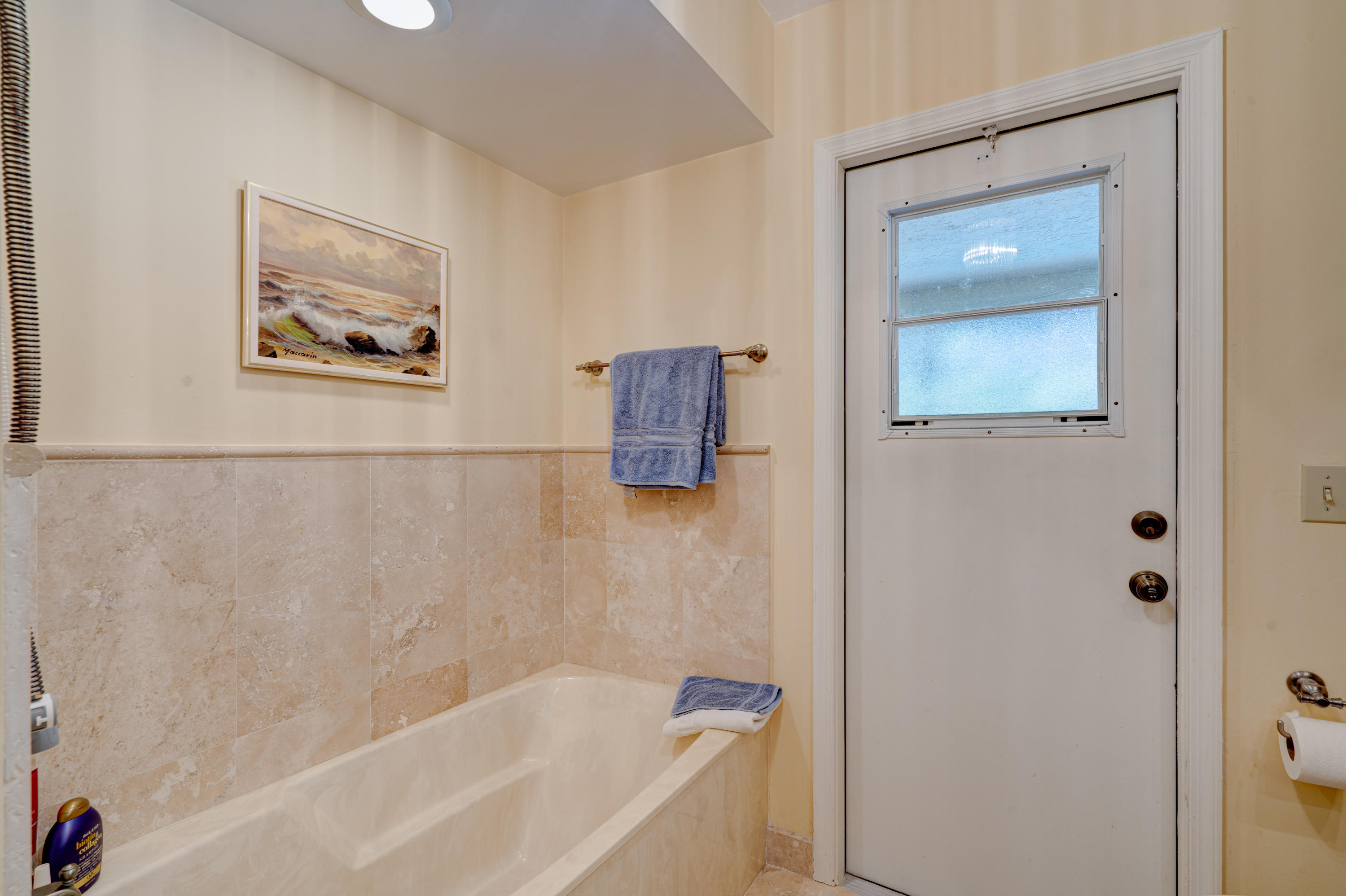 2713 Northwest 29th Avenue Boca Raton, FL 33434 - Photo 35 of 49 MASTER BATH 3