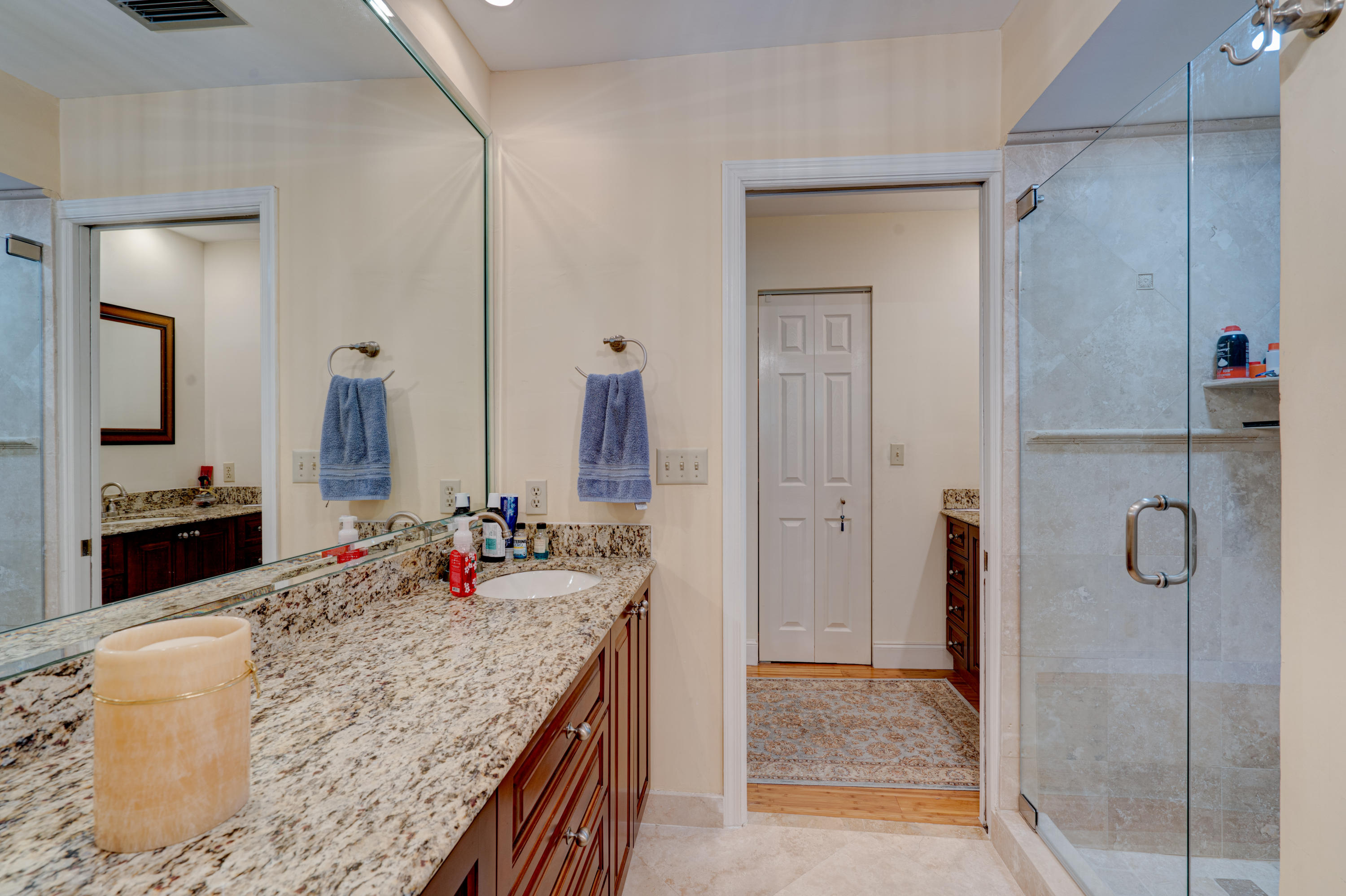 2713 Northwest 29th Avenue Boca Raton, FL 33434 - Photo 36 of 49 MASTER BATH4